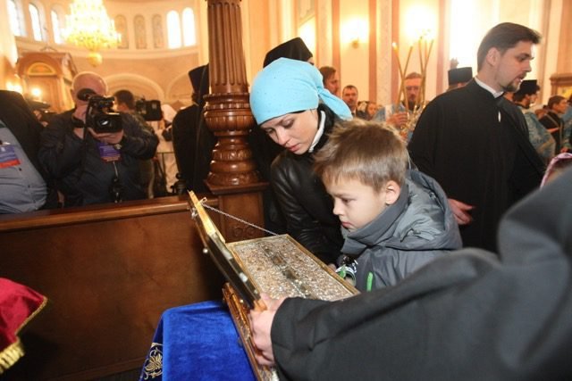 PIX 9112 Medium - Share Your Story